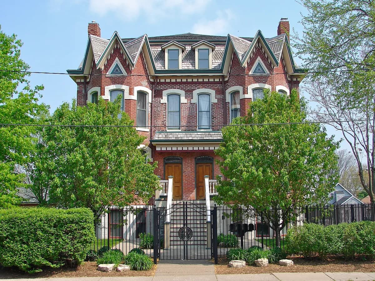 Broadway Historic District, Rock Island