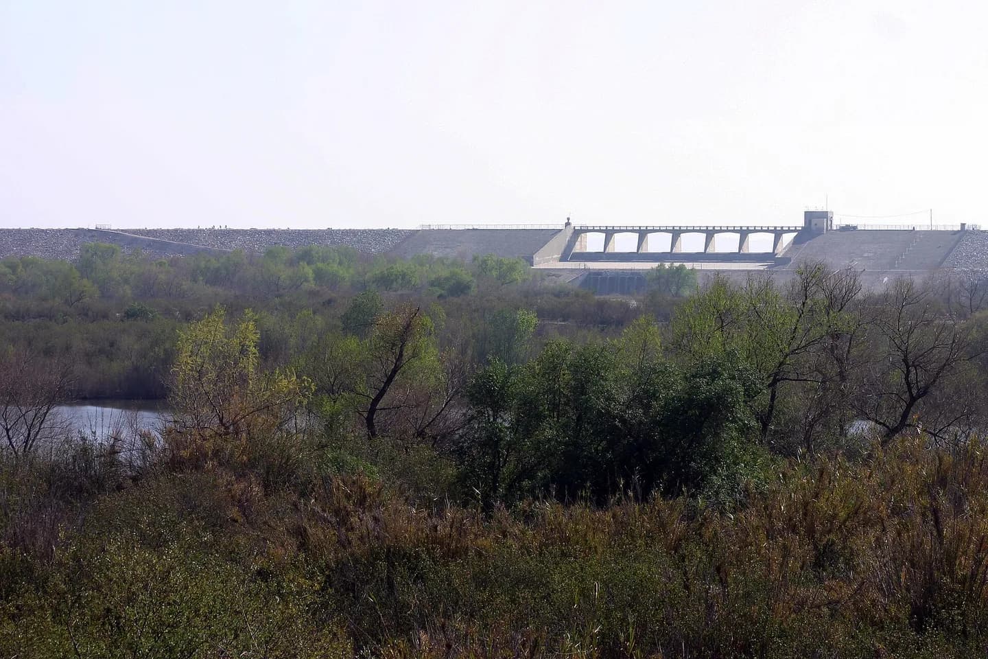 Hansen Dam and the Hansen Dam Recreation Area, an L.A. city park in the northeastern San Fernando Valley, Southern California. Dam and basin provide flood protection from the seasonal Tijunga River, a tributary of the Los Angeles River.