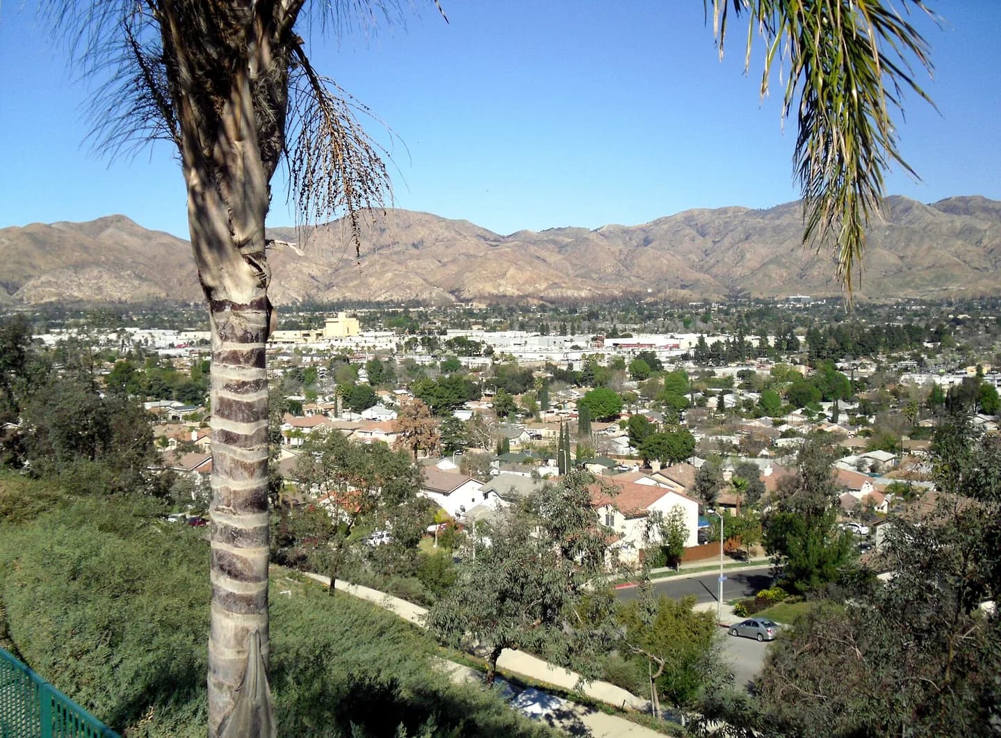 View of Sylmar facing the San Gabriel Mountains to the North from the Carey Ranch neighborhood. Samuel J. Kirby